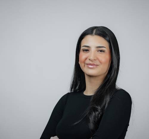 Sezen Yildiz Sezen Yildiz